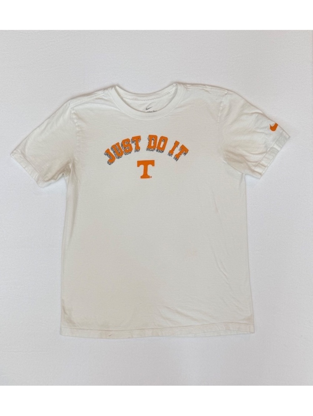 Nike The Nike Tee White 'Just Do It' T-Shirt Medium